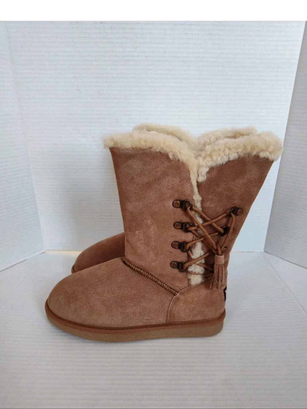 Tamarac Suede and Sheepskin Boots Women's Size 8 Chestnut Brown Tahoe